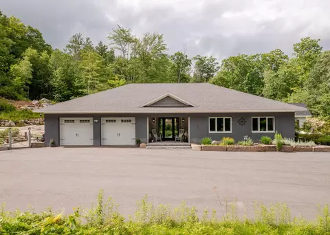 36 Rail Rd, Alfred, ME 04002