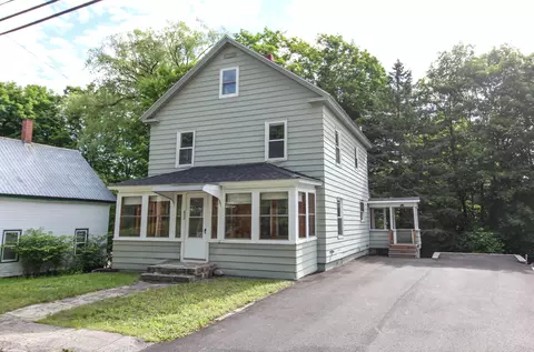 633 Prospect Ave, Rumford, ME 04276