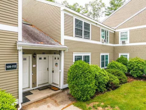 161 Saco Ave #111, Old Orchard Beach, ME 04064
