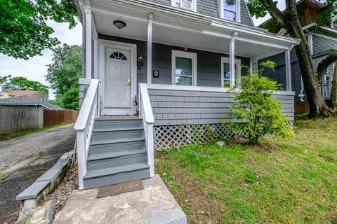 124 Brackett St, Westbrook, ME 04092