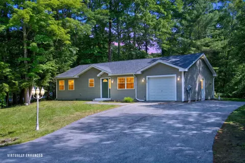 260 Narrows Pond Rd, Winthrop, ME 04364