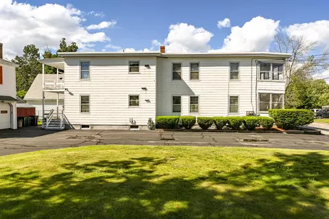 18 Congress St, Biddeford, ME 04005