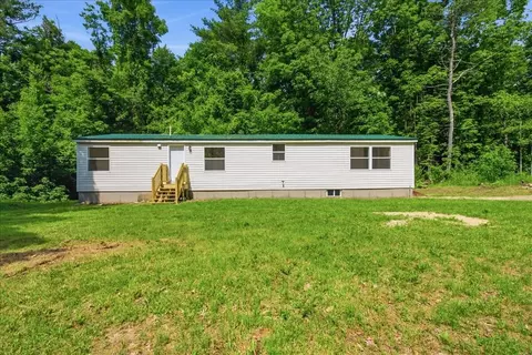 336 Packard Rd, Monmouth, ME 04259