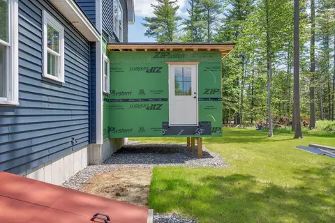 Exterior - 49 Lochwood Dr, Gorham, ME 04038 photo 3 of 4