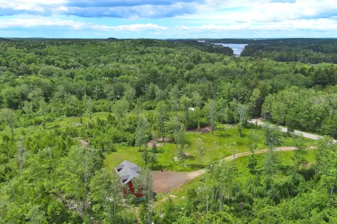 135 Salt Pond Rd, Cushing, ME 04563