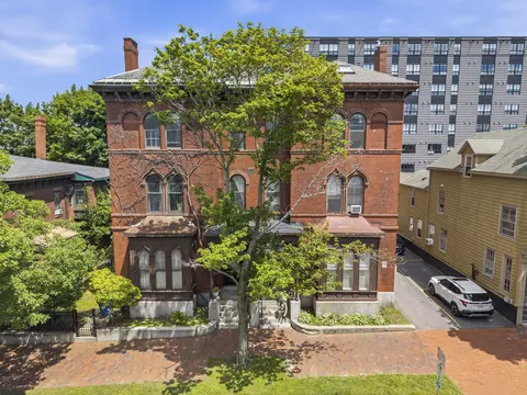 209-211 State St, Portland, ME 04101