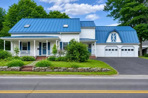 28 Belgrade Rd, Oakland, ME 04963