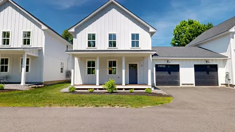 21 Magnolia Ln #21, Gardiner, ME 04345