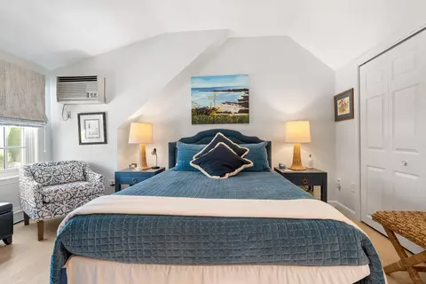 Bedroom - 240 Shore Rd, Ogunquit, ME 03907 photo 2 of 3