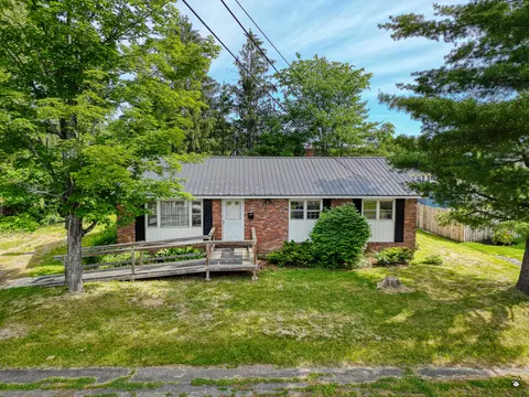 37 Marlboro Ave, Augusta, ME 04330