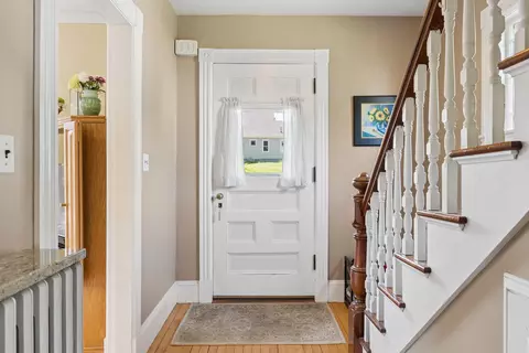 Entry Way - 378 Middle St, Bath, ME 04530 photo 1 of 6