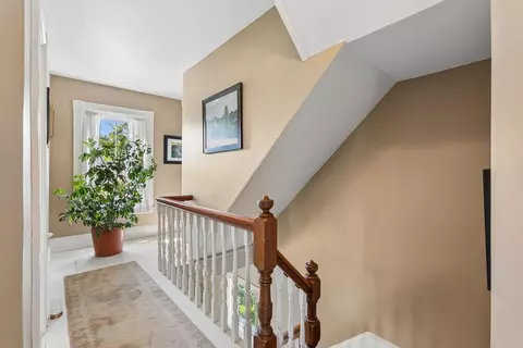 Entry Way - 378 Middle St, Bath, ME 04530 photo 4 of 6