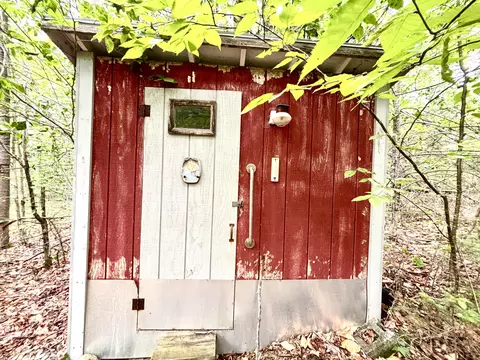 Bath - 699 Charleston Rd, Dexter, ME 04930 photo 1 of 5
