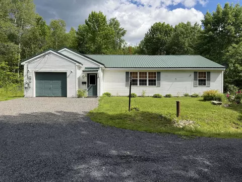 629 Greeleys Landing Rd, Dover Foxcroft, ME 04426