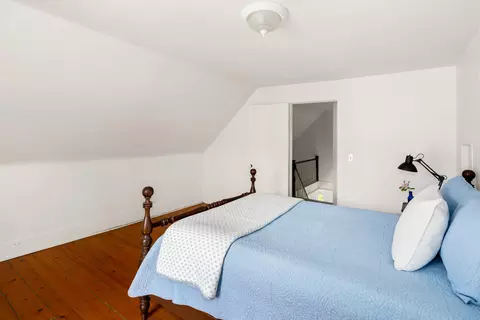 Bedroom - 441 Main St, Thomaston, ME 04861 photo 10 of 11