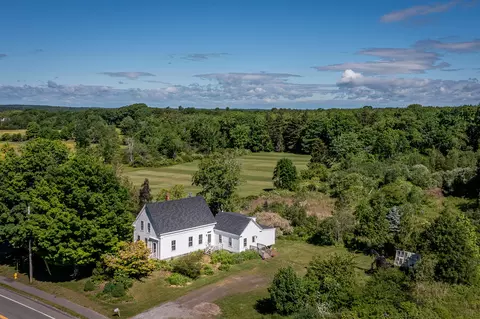 View/Area - 441 Main St, Thomaston, ME 04861 photo 1 of 11