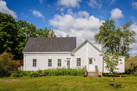 Exterior - 441 Main St, Thomaston, ME 04861 photo 2 of 41