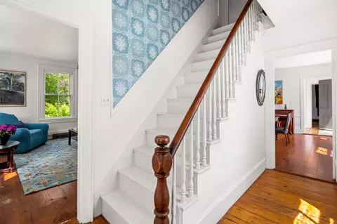 Entry Way - 441 Main St, Thomaston, ME 04861 photo 7 of 12
