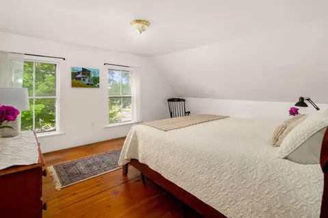 Bedroom - 441 Main St, Thomaston, ME 04861 photo 5 of 11