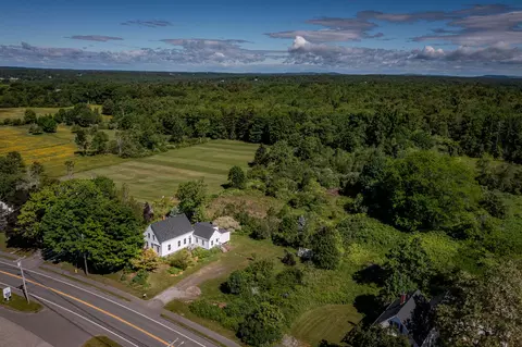View/Area - 441 Main St, Thomaston, ME 04861 photo 2 of 11