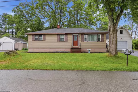 70 Independence Dr, Westbrook, ME 04092