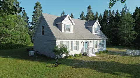 33 Landing Rd, Steuben, ME 04680