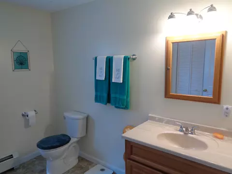 Bath - 33 Landing Rd, Steuben, ME 04680 photo 7 of 7