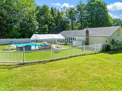 573 Augusta Rd, Belgrade, ME 04917 photo 11