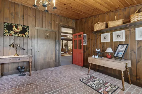 Entry Way - 282 Maple Ridge Rd, Harrison, ME 04040 photo 2 of 6