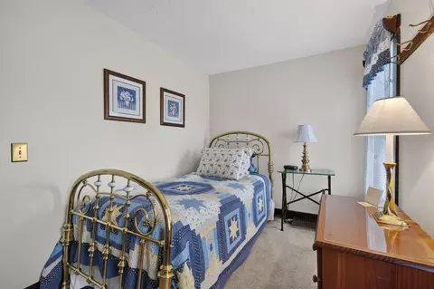 Bedroom - 282 Maple Ridge Rd, Harrison, ME 04040 photo 4 of 18