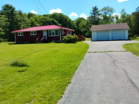 270 Middle Rd, Dresden, ME 04342