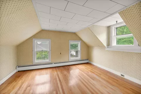 Bedroom - 405 Western Ave, Augusta, ME 04330 photo 8 of 10