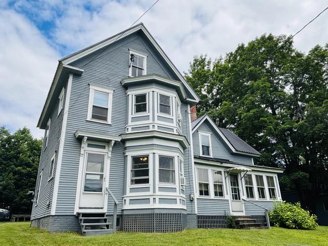 9 Pleasant St, Guilford, ME 04443