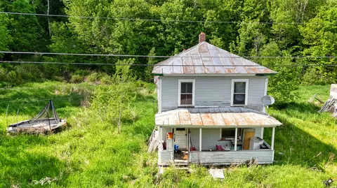 25 Ross Ave, Phillips, ME 04966 photo 6