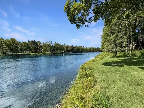 242 Maynard Rd, Rockwood, ME 04478