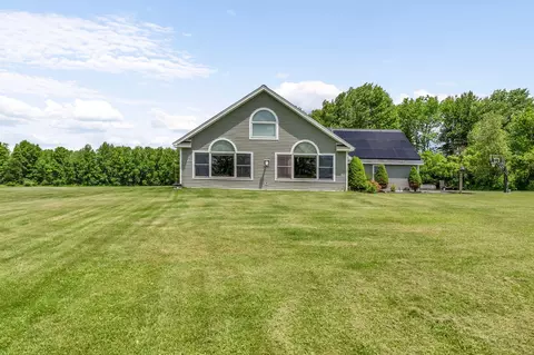 Exterior - 18 Bailey Rd, Sidney, ME 04330 photo 10 of 23