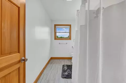 Bath - 18 Bailey Rd, Sidney, ME 04330 photo 5 of 5
