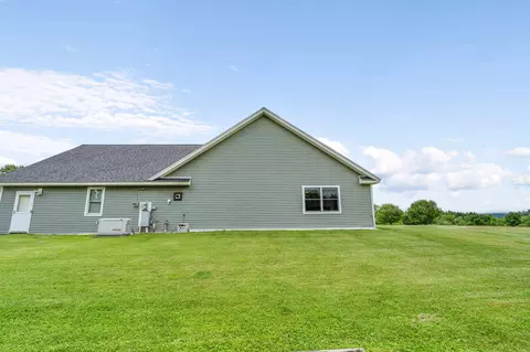 Exterior - 18 Bailey Rd, Sidney, ME 04330 photo 16 of 23