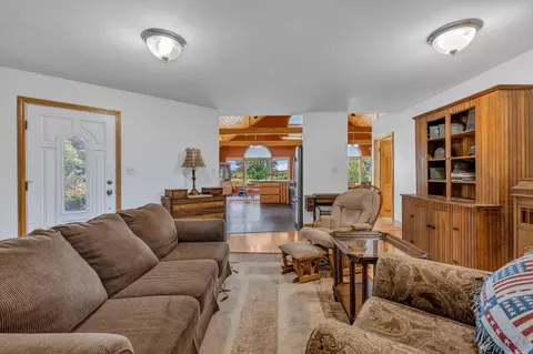 Living - 18 Bailey Rd, Sidney, ME 04330 photo 4 of 4