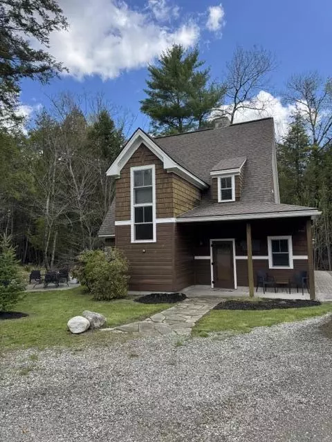 96 Windover Dr, Rome, ME 04963