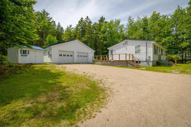 482 W Bay Rd, Gouldsboro, ME 04607