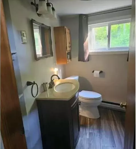 Bath - 532 Cape Monday Rd, Harrison, ME 04040 photo 1 of 2