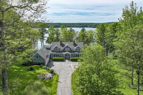 397 State Route 129, Walpole, ME 04573