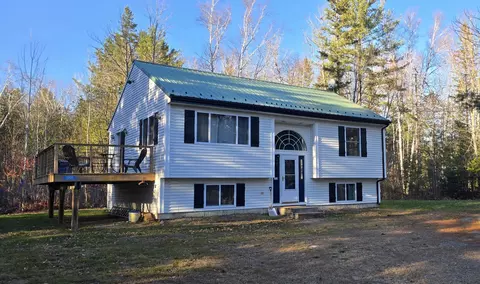 1001 Old Huse Mill Rd, Carrabassett Valley, ME 04947