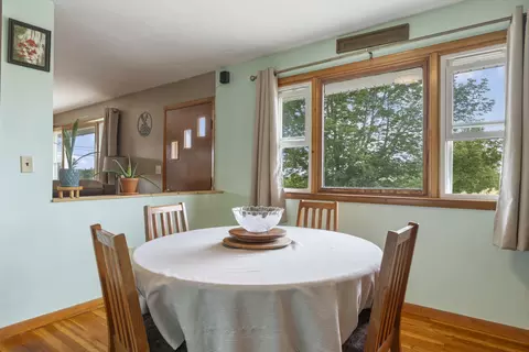 Dining - 417 Main St, Readfield, ME 04355 photo 2 of 2