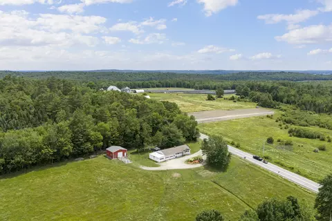 View/Area - 417 Main St, Readfield, ME 04355 photo 2 of 5