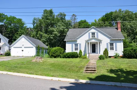 20 Allen Rd, Brewer, ME 04412