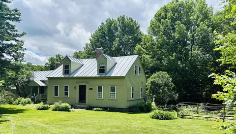 1012 West Rd, Belgrade, ME 04917