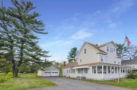 19 Coffin Street St, Howland, ME 04448