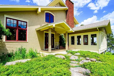 74 Workman Rd, Gouldsboro, ME 04607